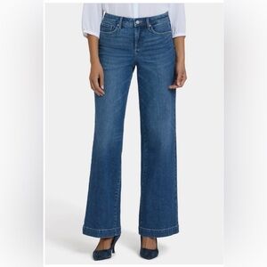 LIKE NEW - Teresa Wide Leg Jeans - Lake Notre Dame
